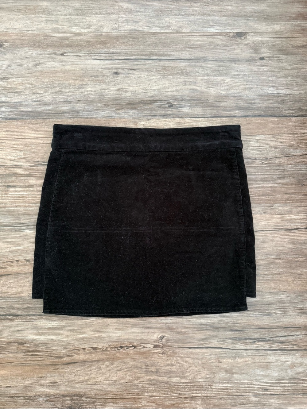 Black Velvet/Faux Suede Mini Skirt M